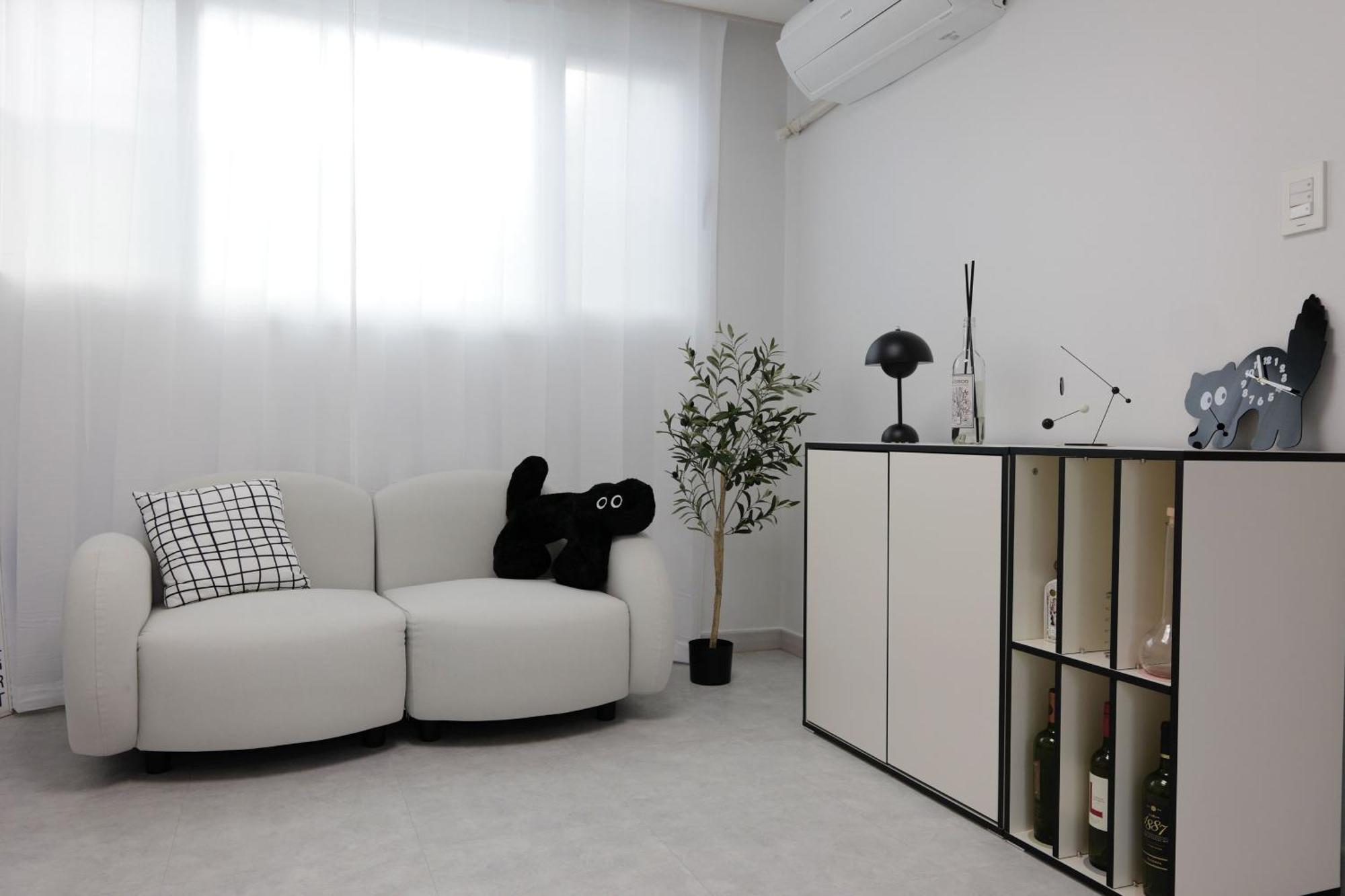 H House Yeonnam Apartment Seoul Exterior photo