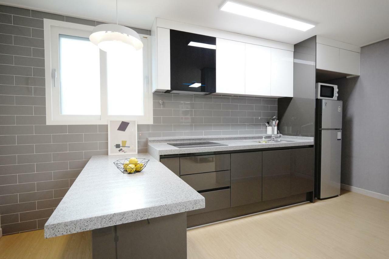 H House Yeonnam Apartment Seoul Exterior photo